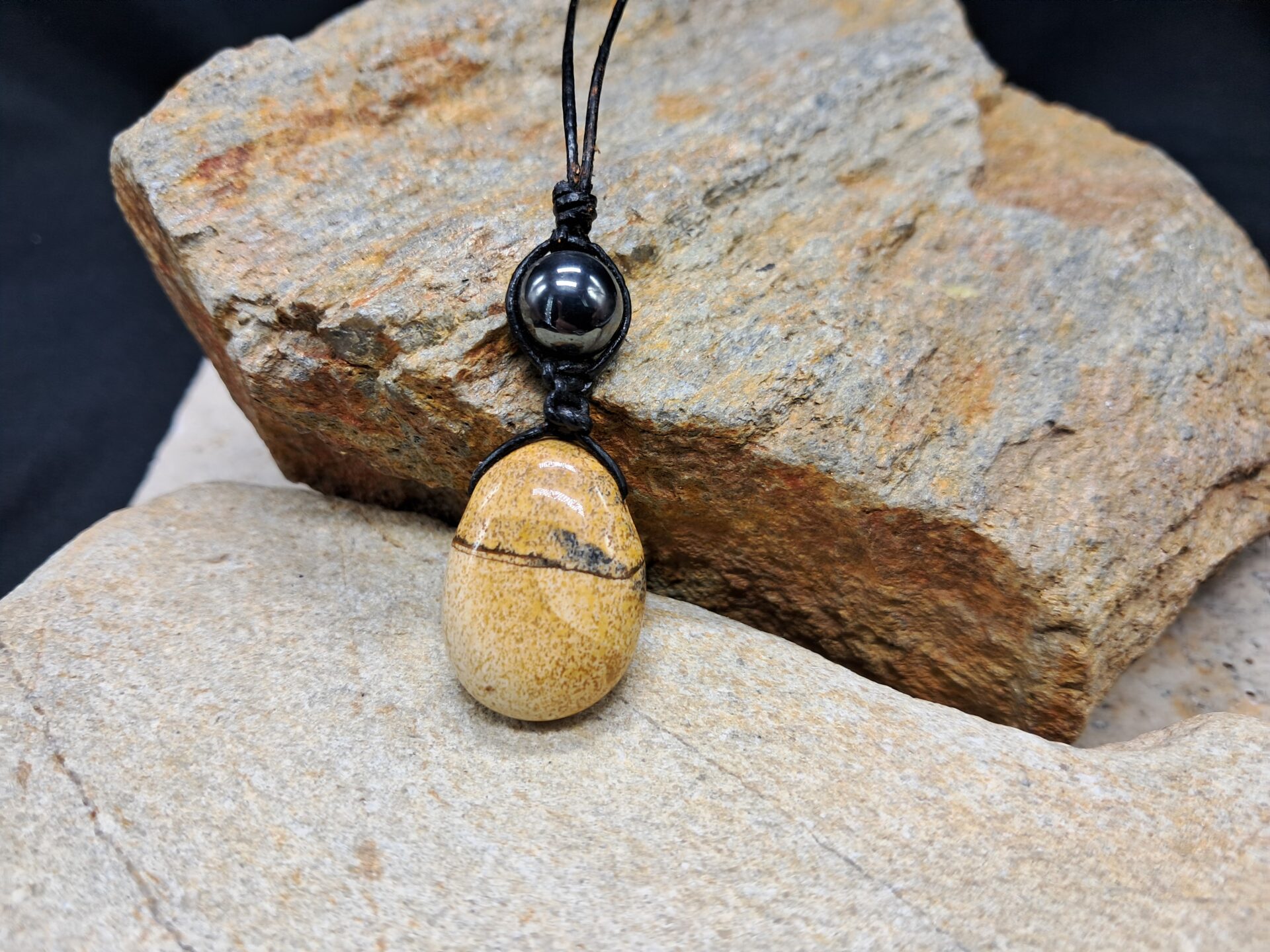 Collier jaspe paysage perles hématite 10mm